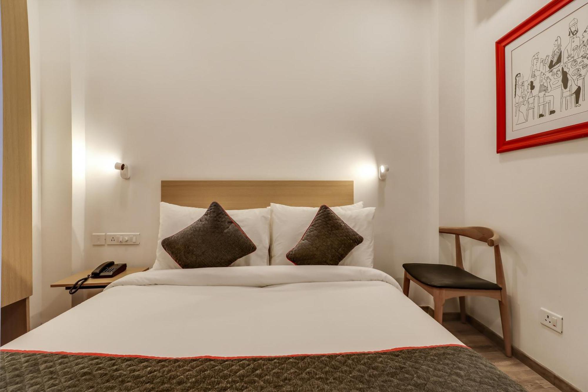 Townhouse Woodland Hotel Nagpur Buitenkant foto